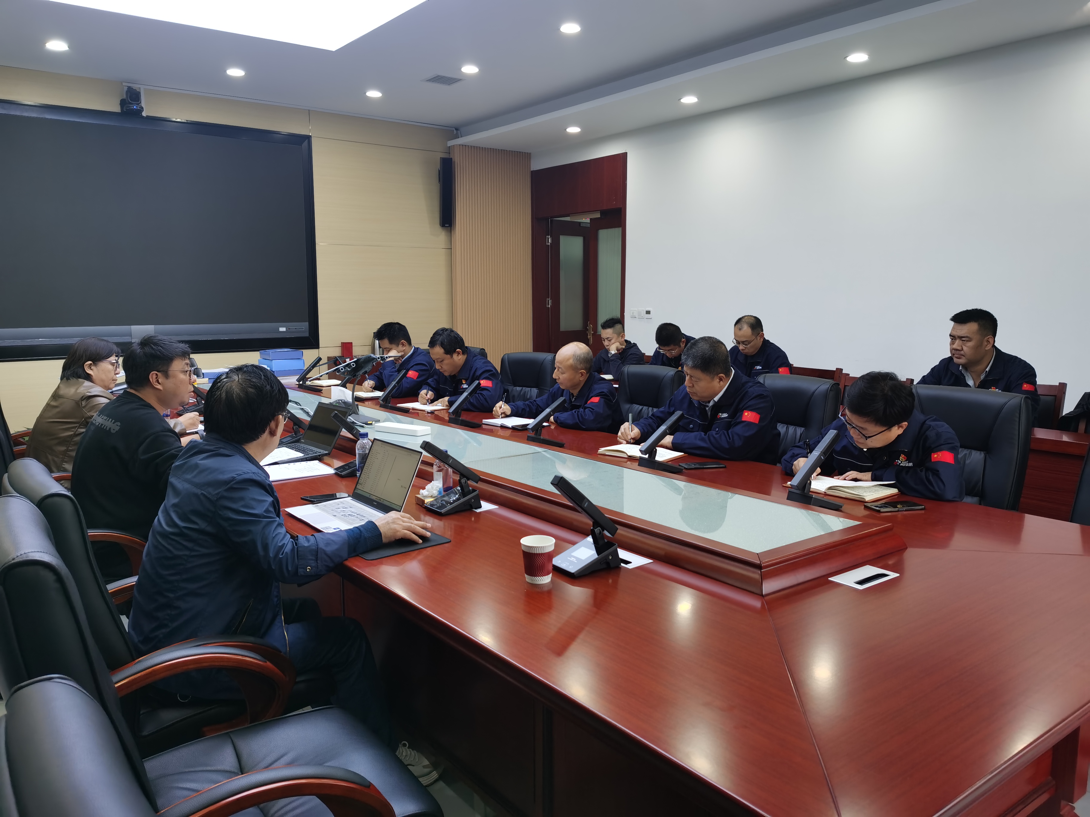 ������app